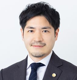 弁護士　若生　直樹